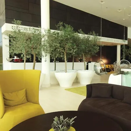 Amazing In With Outdoor Swimming Pool, Sauna And Swimming Pool Апартаменты *